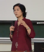 小谷 元子先生